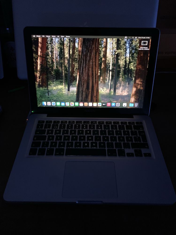 MacBook Pro 13 cali i7  12gb!!! Najnowszy system MacOS OKAZJA!!