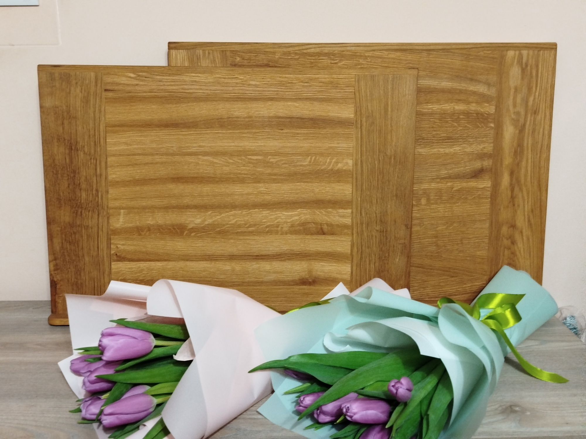Стільниці кухонні: розмір 70×50 500 грн,, 65×45 450грн,, 60×40 400 .