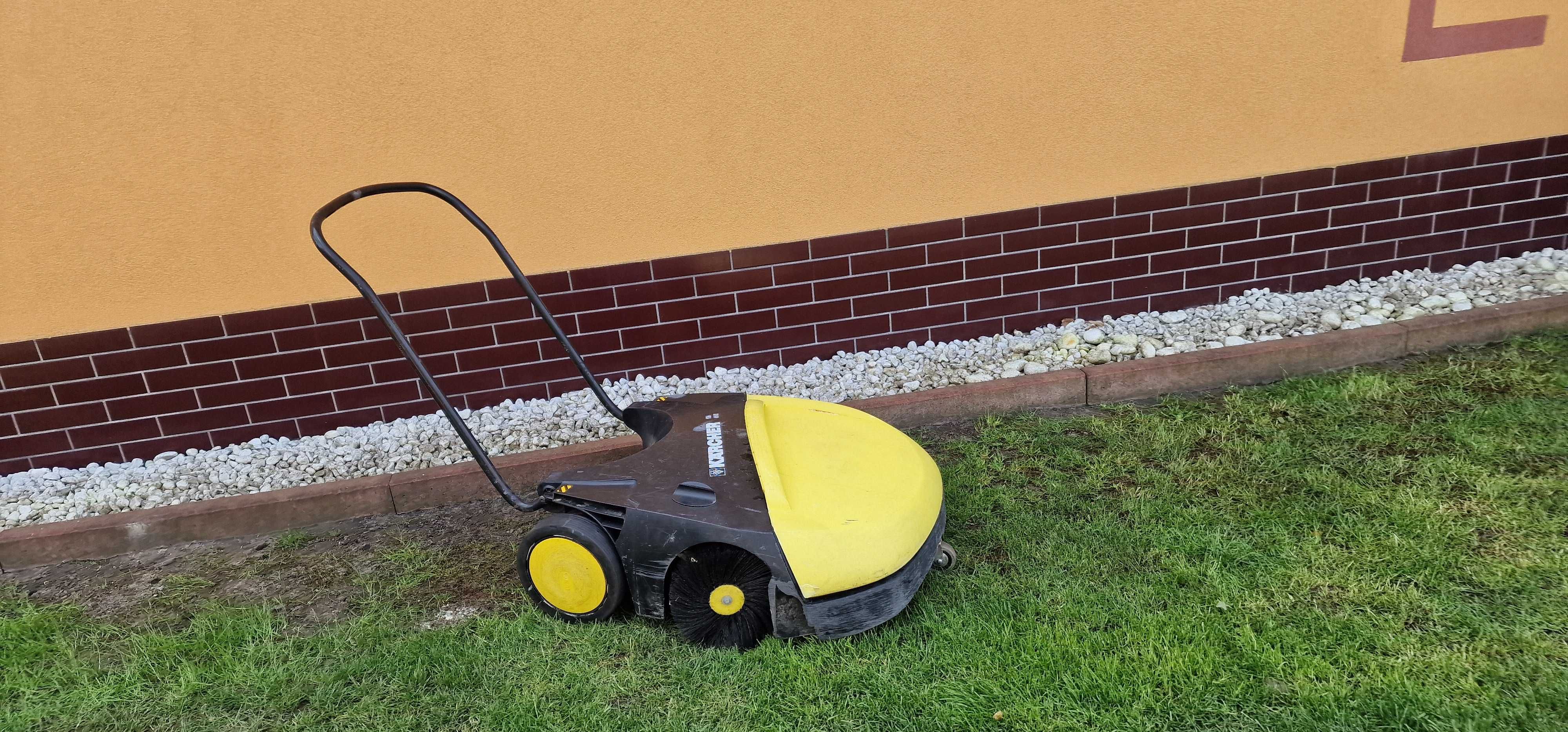 Urządzenie sprzątające Karcher KM 650 I Zamiatarka