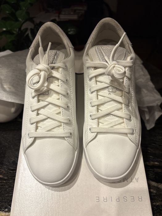 Sneakersy GEOX damskie biale r.37