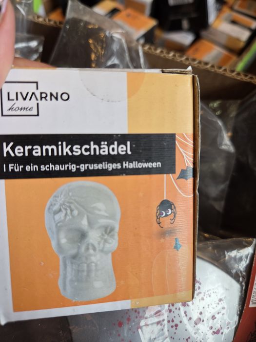 Figurka porcelanowa halloween
