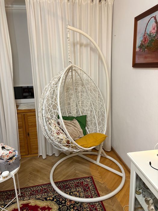 Fotel wiszący ogrodowy huśtawka kokon biały