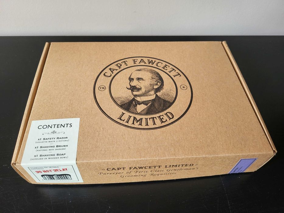 Captain Fawcett - zestaw do golenia Shave Brush, Razor & Shaving Soap
