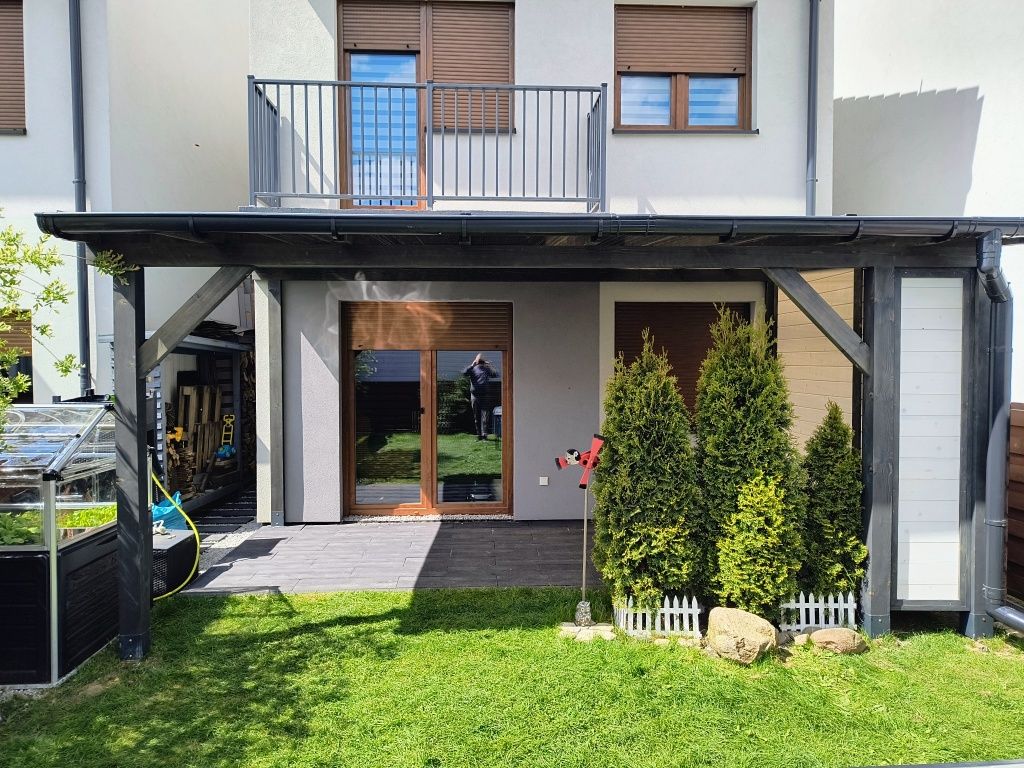 zadaszenie tarasu / pergola / taras drewniany / altana