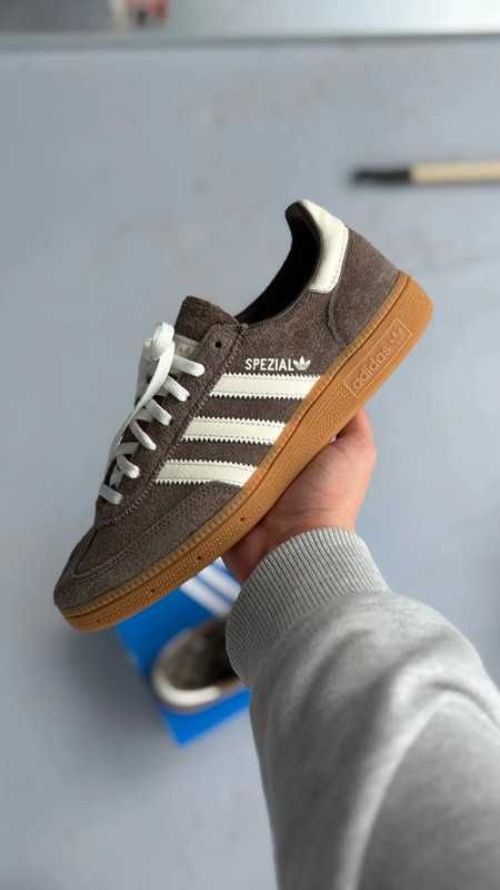 ^LAICAILAI^/ Handball_Spezial_Adidas*/Earth_Strata_Gum^/Buty R.37