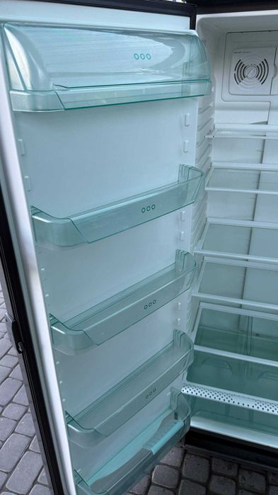 Холодильна шафа б/в без морозильної камери ELECTROLUX No Frost #07554