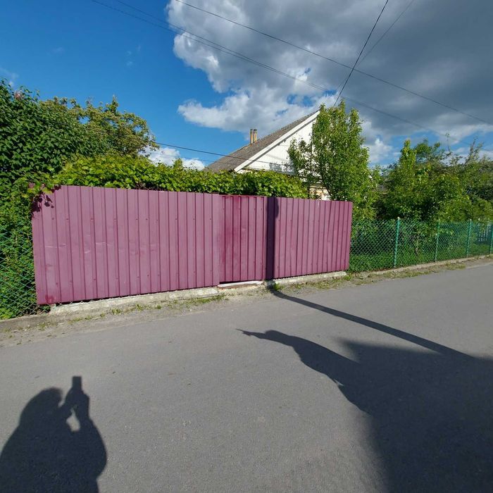 Продається будинок в м. Звягель р-н ринок Урожай