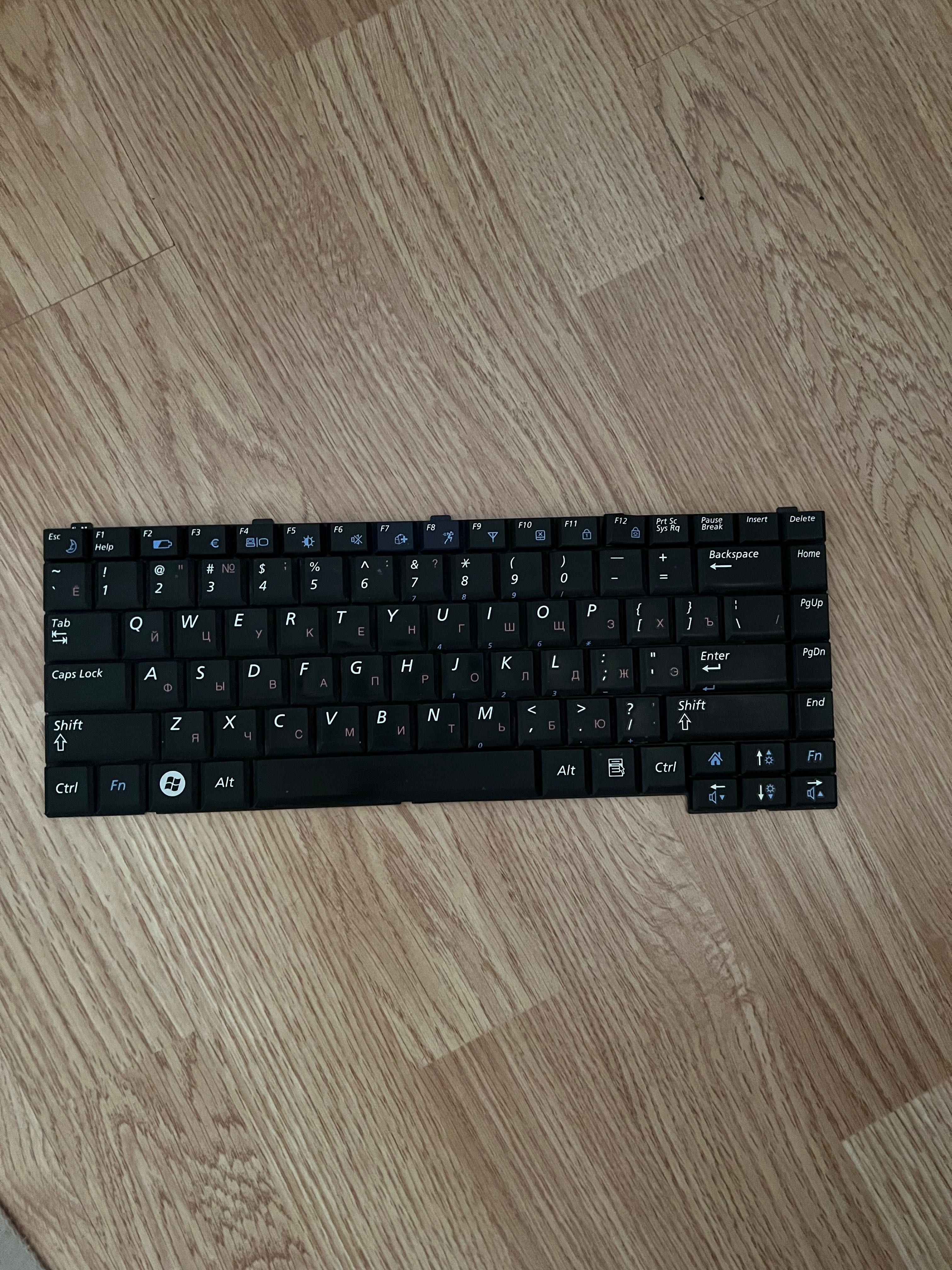 Зарядка Клавиатура кулер Samsung r40plus r60plus r20