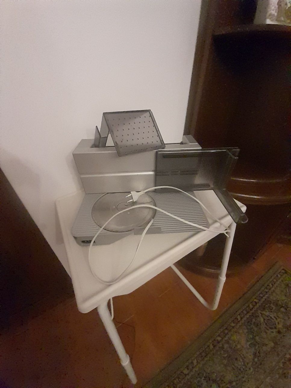 Máquina domestica nova, marca ALG