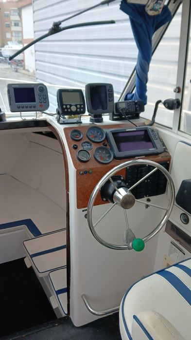 Barco pesca desportiva