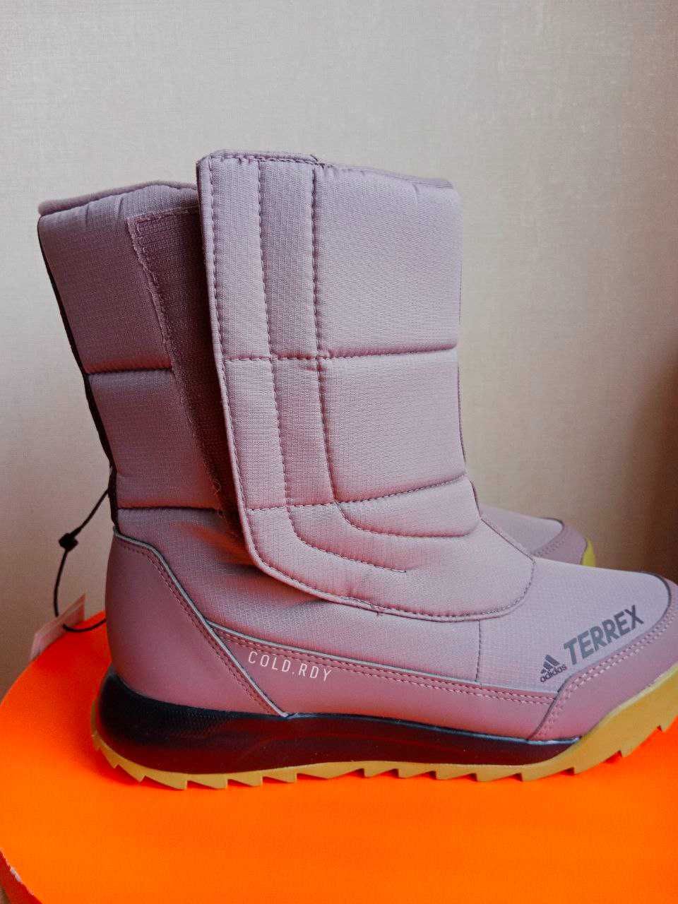 Adidas TERREX CHOLEAH BOOT C.RDY
Чоботи дутики розмір 37.5-38