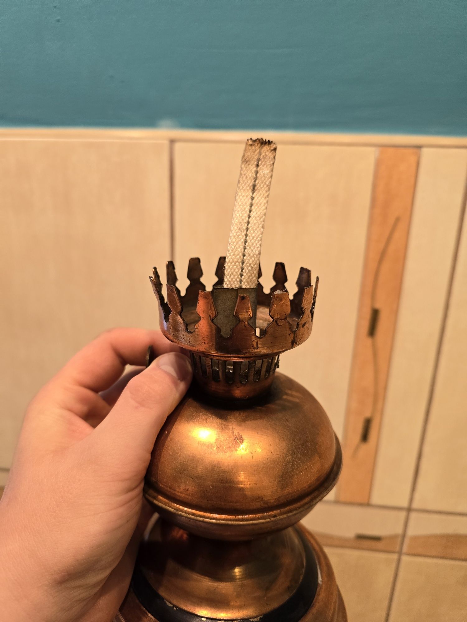 Lampa Naftowa Piękna