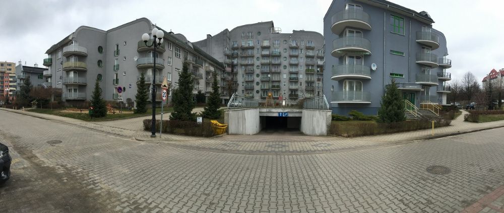 Garaż miejsce parkingowe TESCO Pstrowskiego Dworcowa Dywizjonu 303