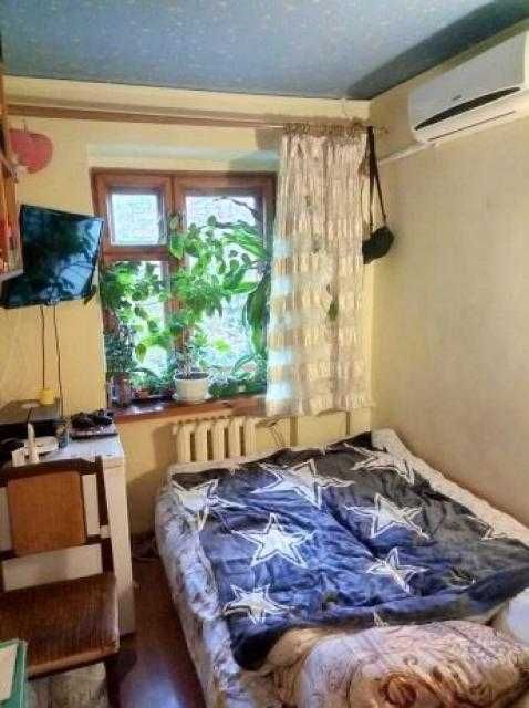 Продам 2 к. кв Залютино