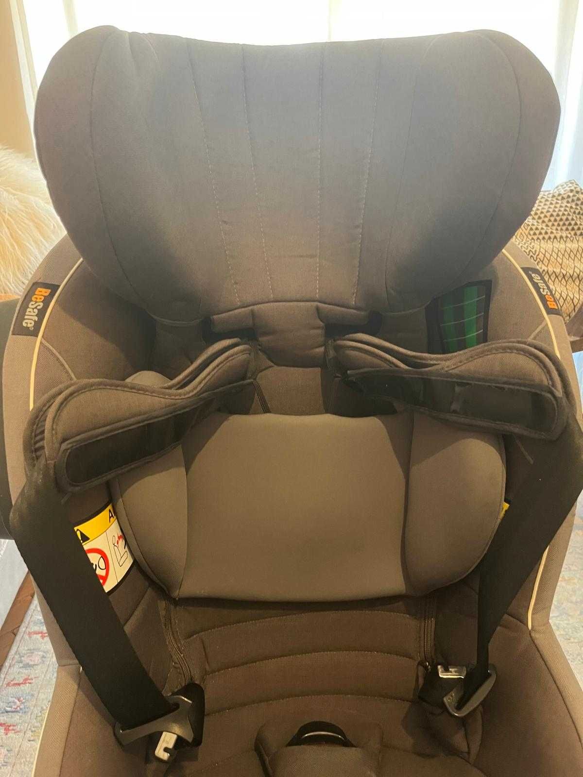 Cadeira auto BeSafe IziTurn 6 meses até 4 anos com Isofix