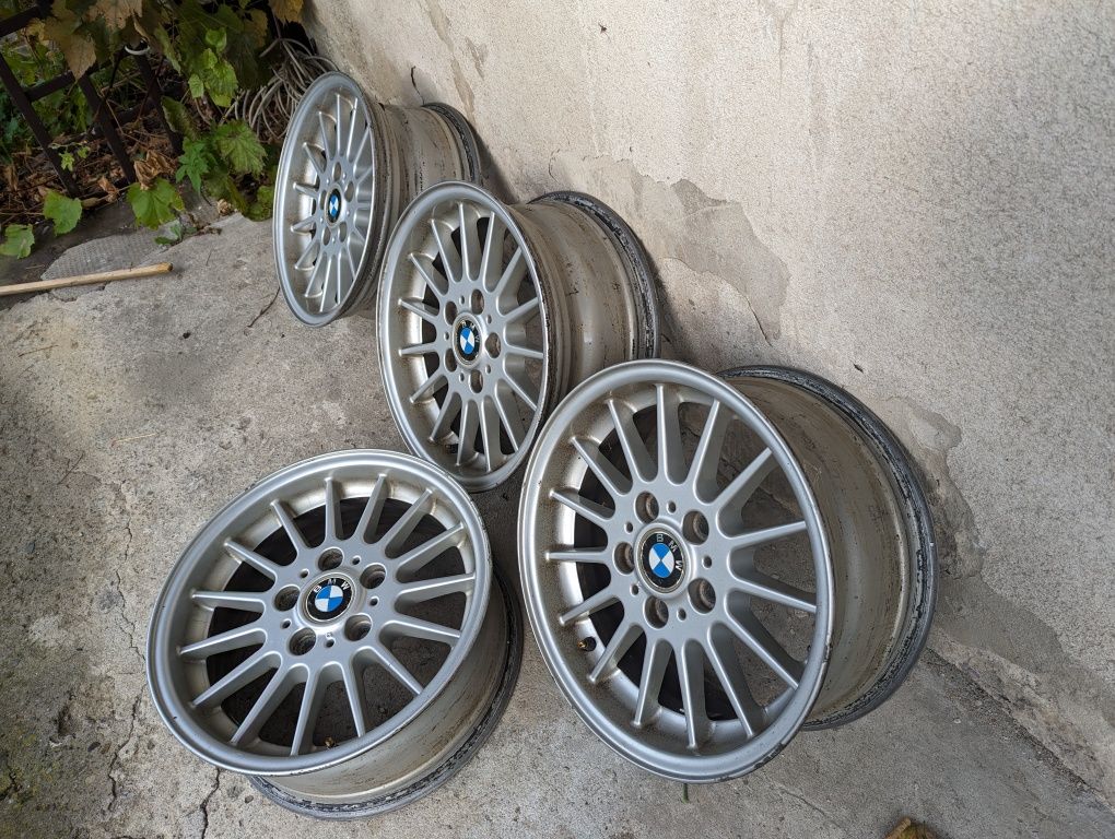 Alufelgi BMW 16 " 5*120 style 32