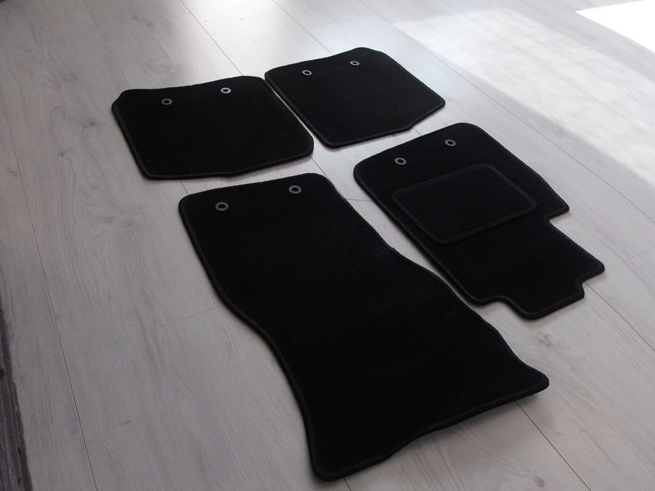 Dywaniki Welurowe Volvo V40 S40 98-12 Idealnie Dopasowane