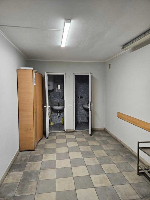 Оренда складу з рампою по Городоцькій.