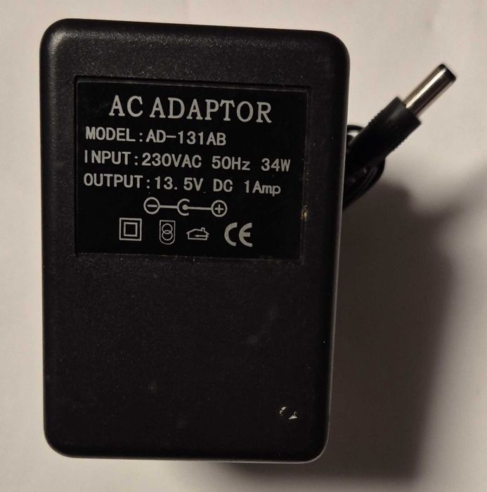 Carregador AD-131AB 13.5V/1A