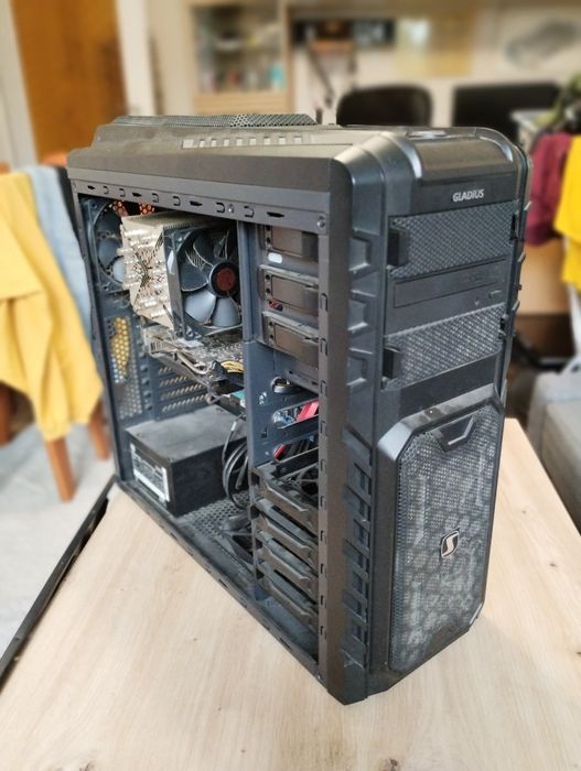 Komputer PC Phenom II 3,6 GTX 660 2gb