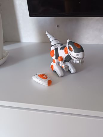 Робот Hap-p-kid Dinoforce