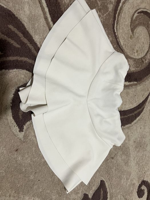 Юбка шорты белого цвета