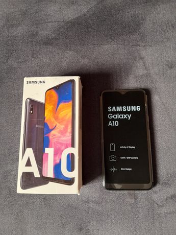 Samsung Galaxy a10 z ładowarką + 4 etui