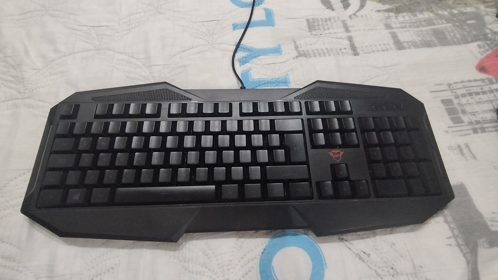 Teclado gaming Trust