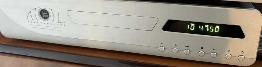 ATOLL CD 200 compact disc