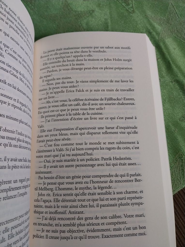 La faiseuse d'anges.  Portes incluídos