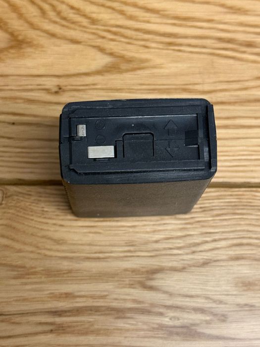 Pojemnik na akumulatorki ALAN 42