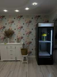 холодильник для квітів холодильна камера