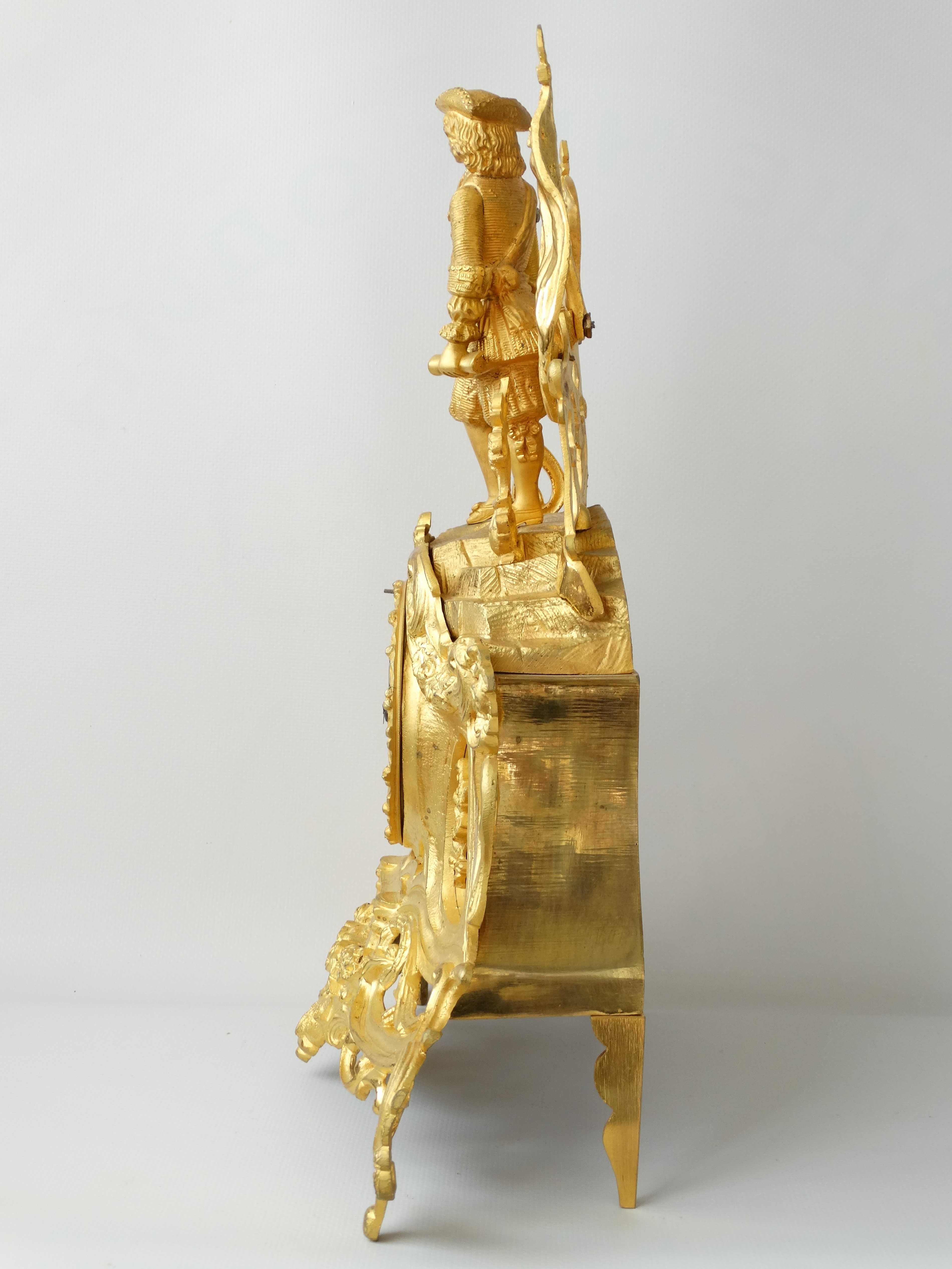 Камінний бронзовий годинник з королем Людовіком XIV каминные часы