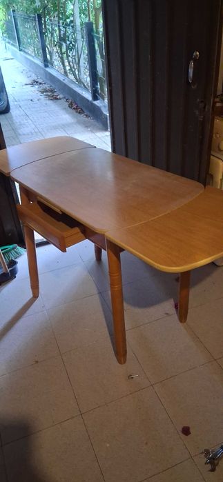 Mesa de cozinha, extensível