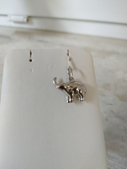 Słonik Złoto białe zawieszka  pr.585. wys.z oczkiem 16mm.