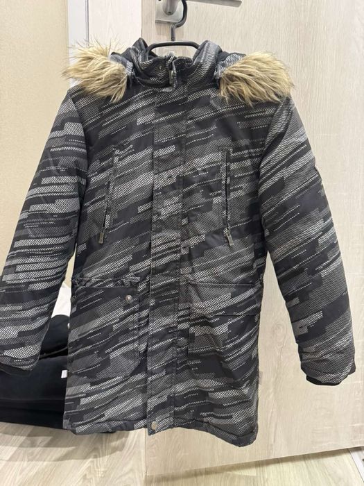 Продам зимові куртки на хлопчика