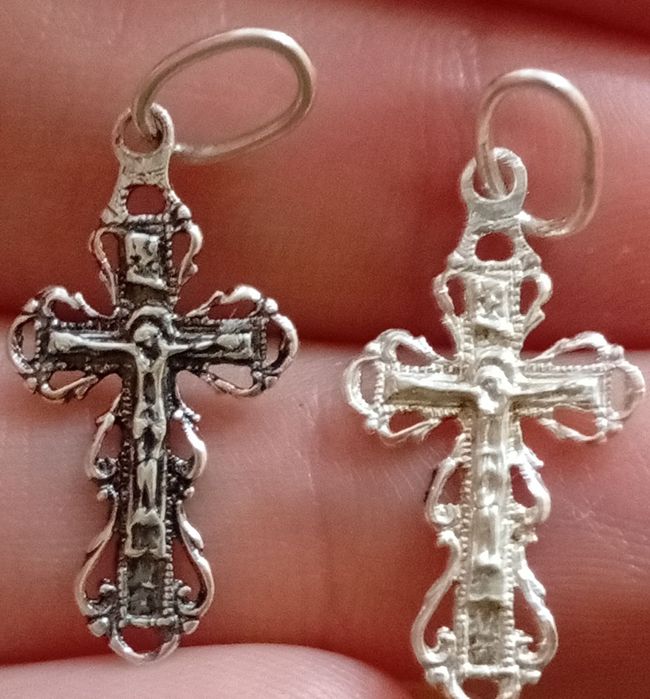 Продам срібні хрестики