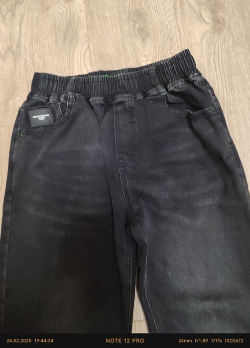 Штани джинсові .
