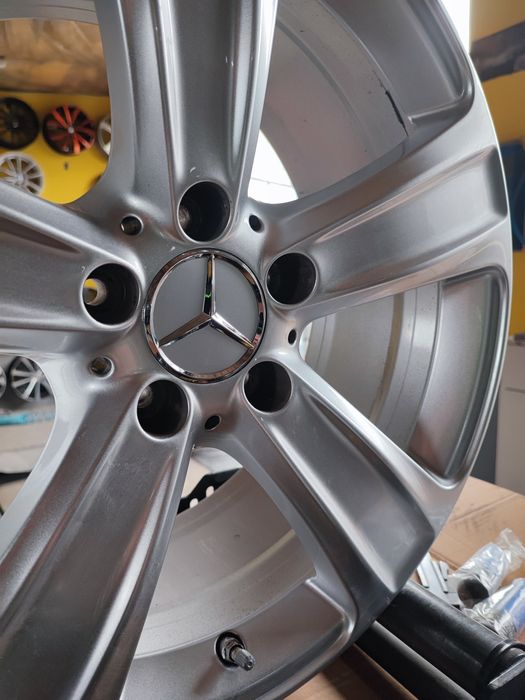 Felgi Alufelgi 5x112 8J 18 Cali ET 38 | Mercedes W253 W211 W203 GLC