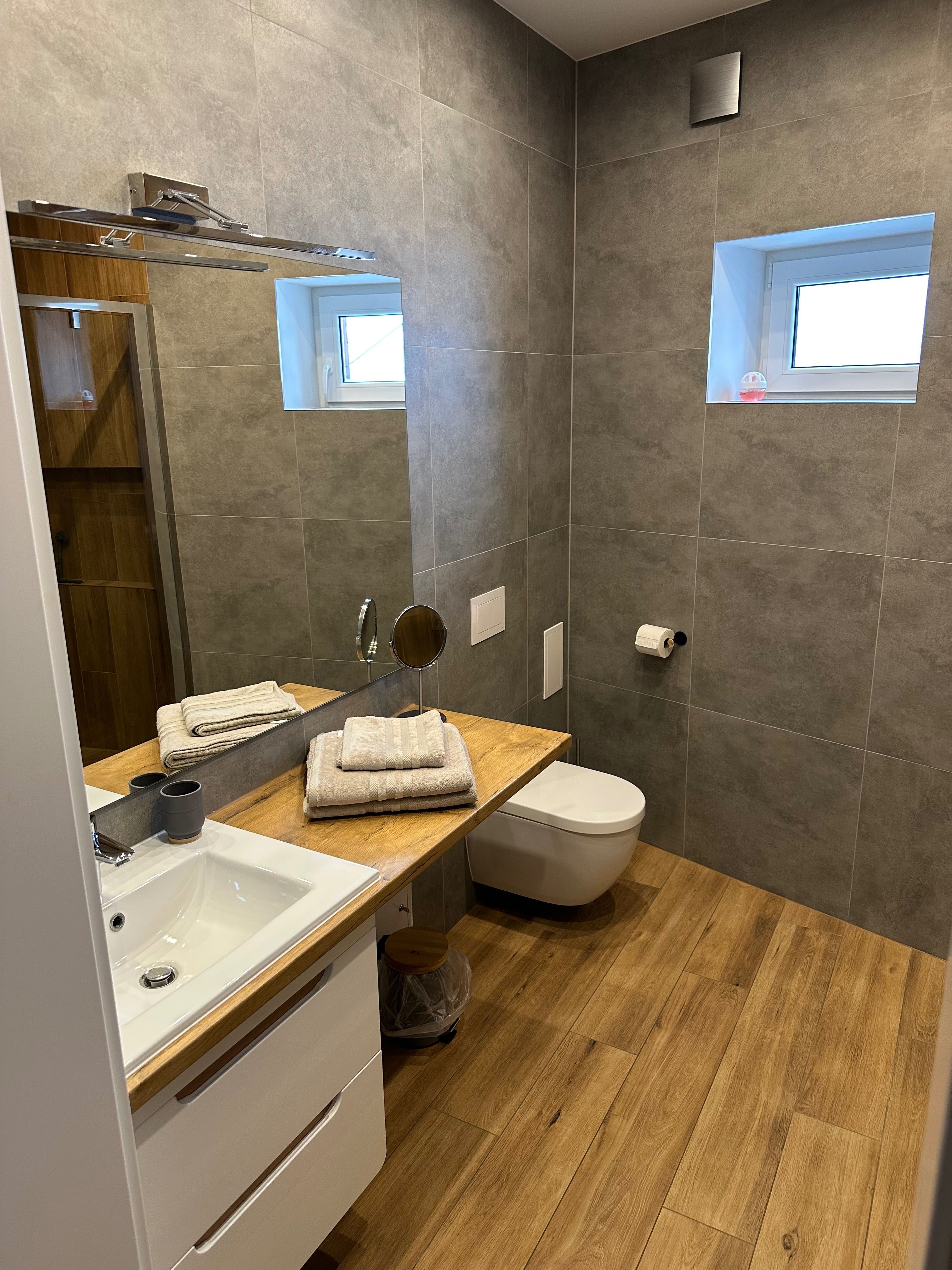 Stacja KARKONOSZE Szklarska Poręba studio w centrum