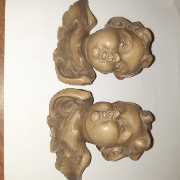 Para aniołków putto