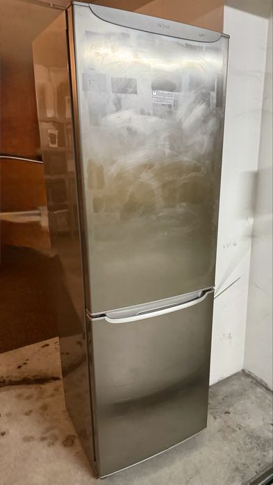 Frigorífico Combinaso Hotpoint Ariston No Frost – Inox