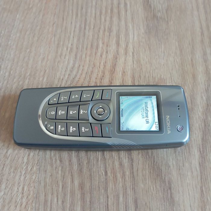 Мобильный телефон - Коммуникатор Nokia 9300i 9500 Топ Состояние!