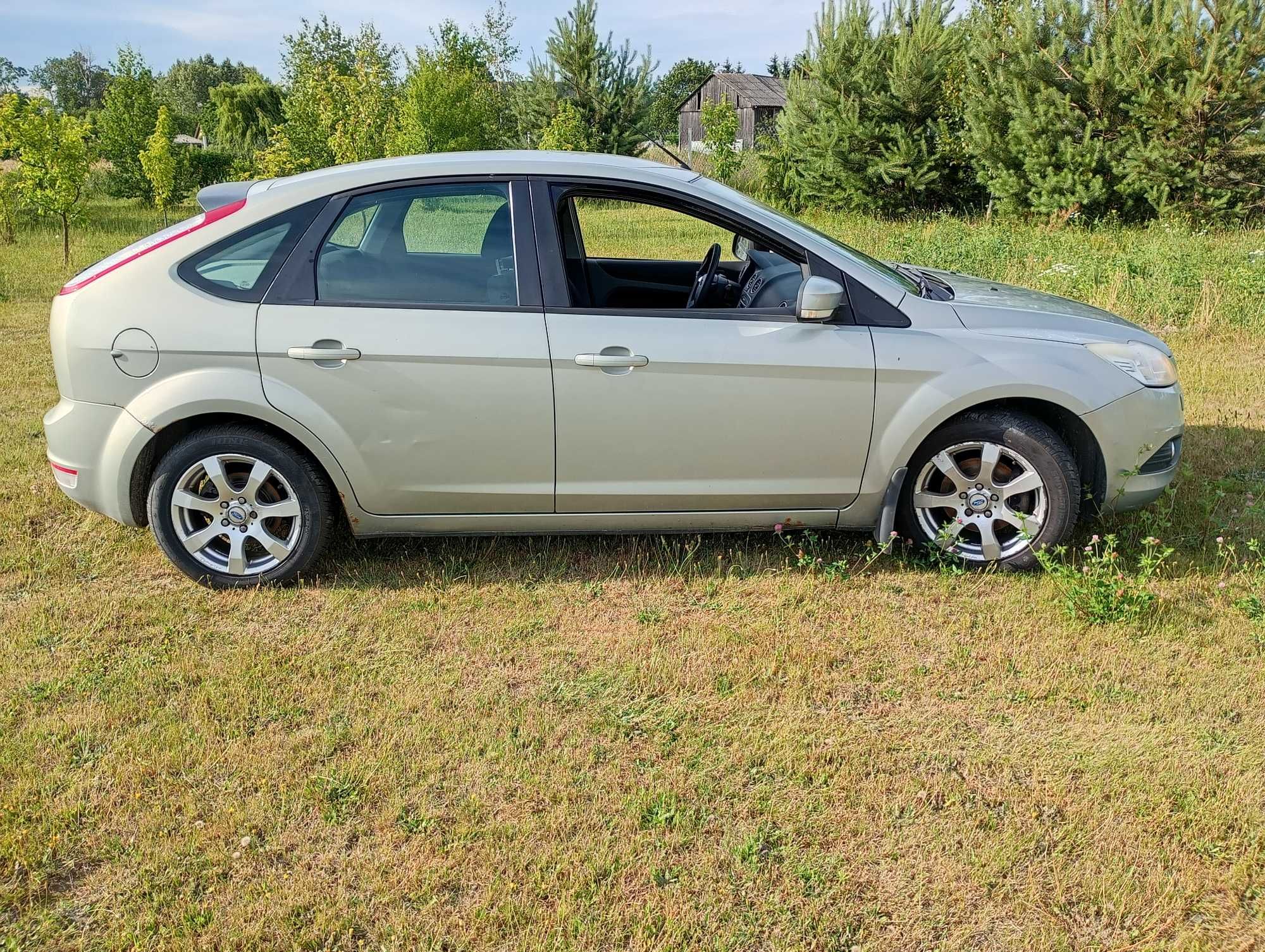 FORD FOCUS 1.8 Benzyna + GAZ