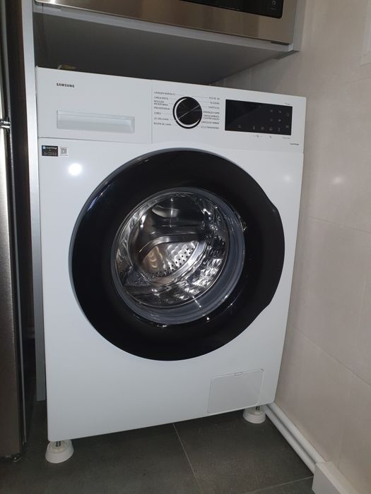 Máquina de lavar roupa Samsung