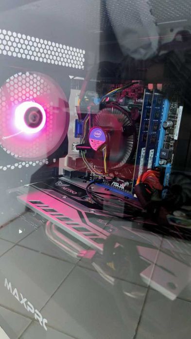 GAMING PC i5 7500 + RX 580
