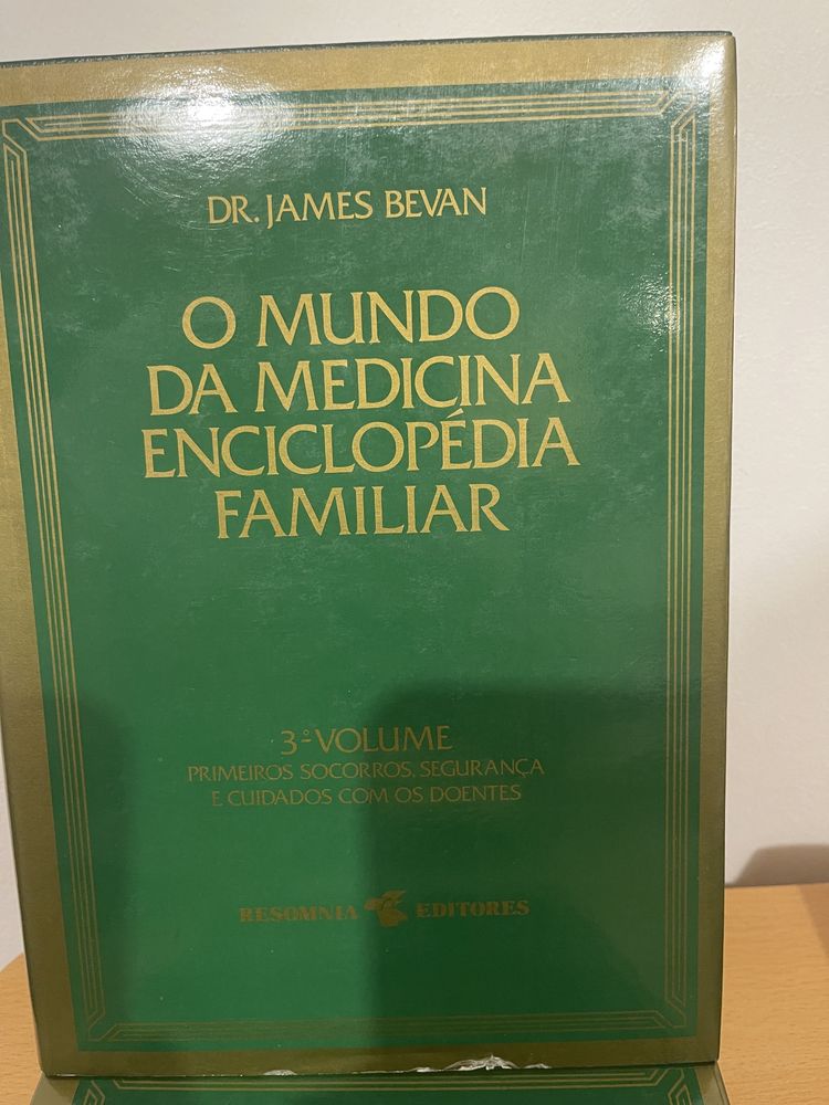 Livro “O Mundo da Medicina Enciclopédia Familiar”