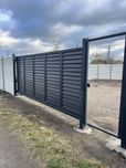 Продаж ділянок на лівому березі