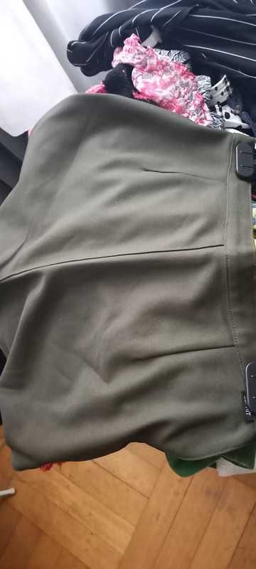 ESPRIT spodnie biurowe elegant w kant zielone oficerskie khaki sexy hi