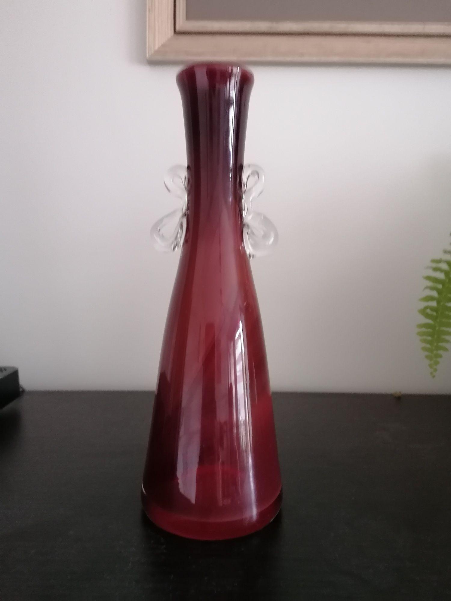 Piękny wazon bordo cieniowany z lat 70 tych